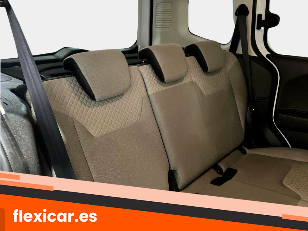 Foto Ford Tourneo Courier 22