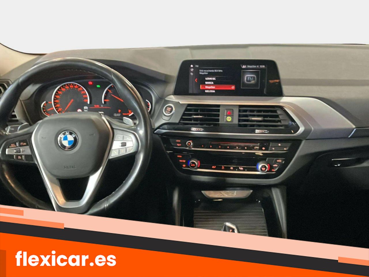 Foto BMW X4 12
