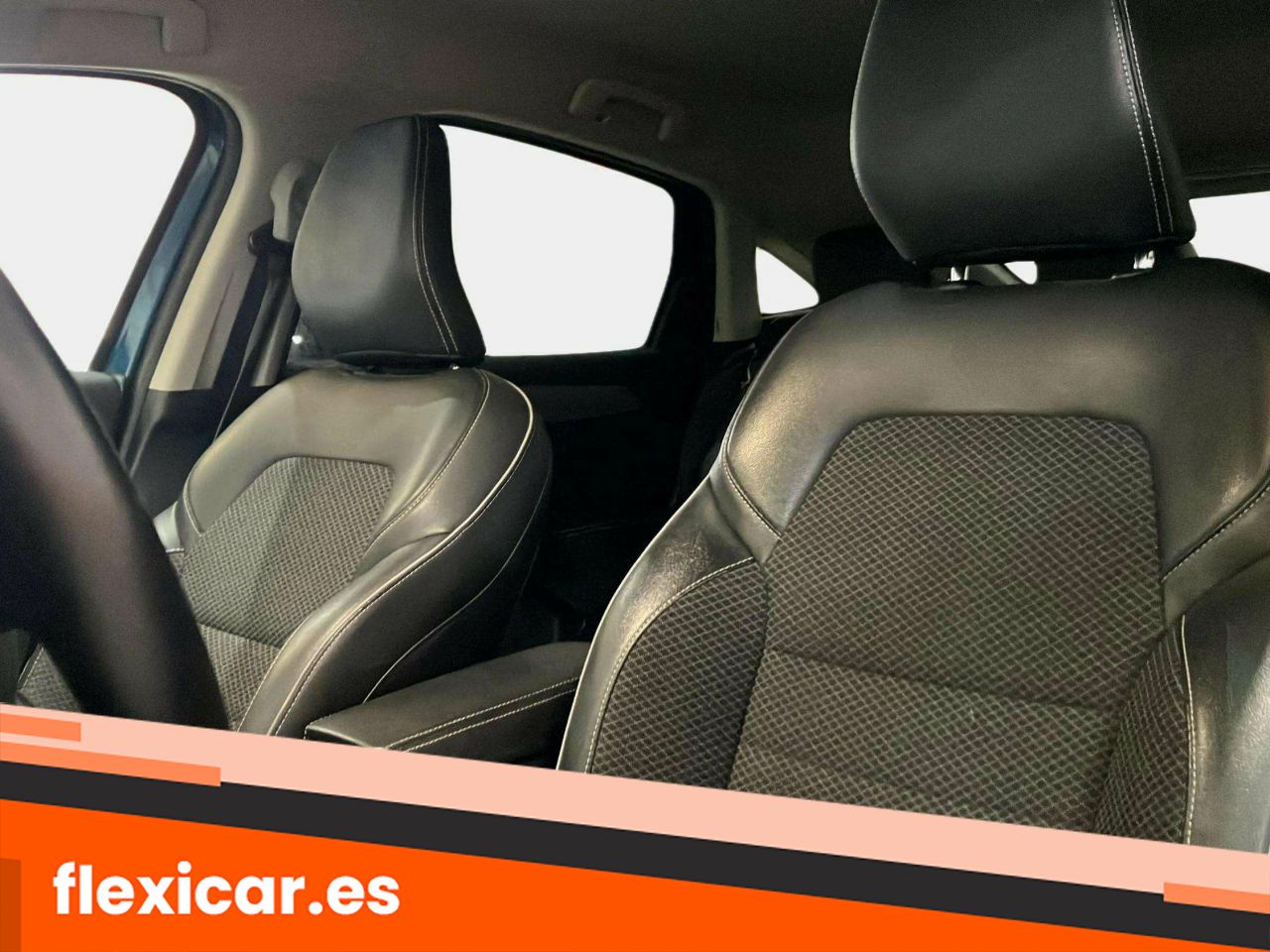 Foto Renault Arkana 11