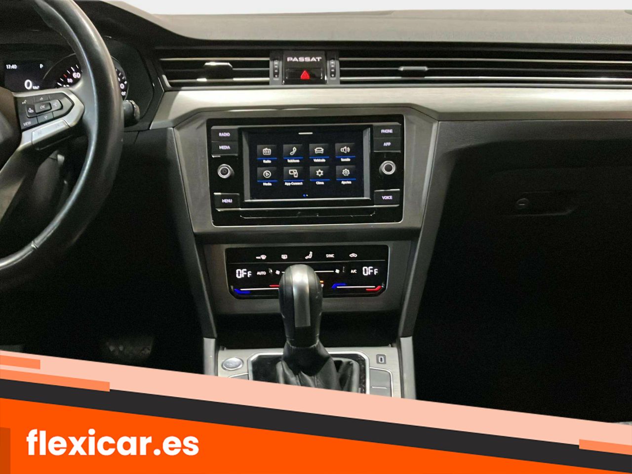 Foto Volkswagen Passat 16