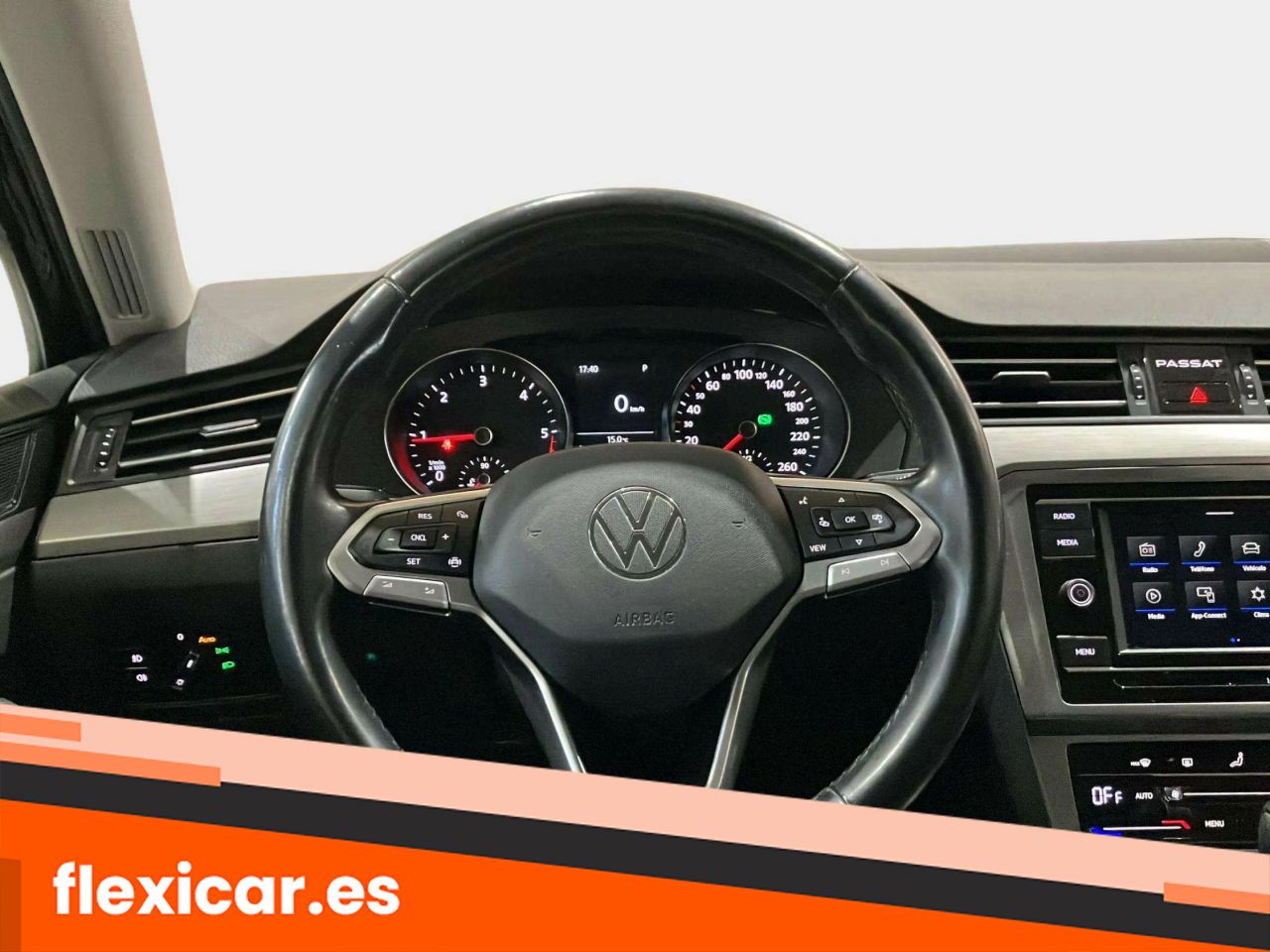 Foto Volkswagen Passat 17
