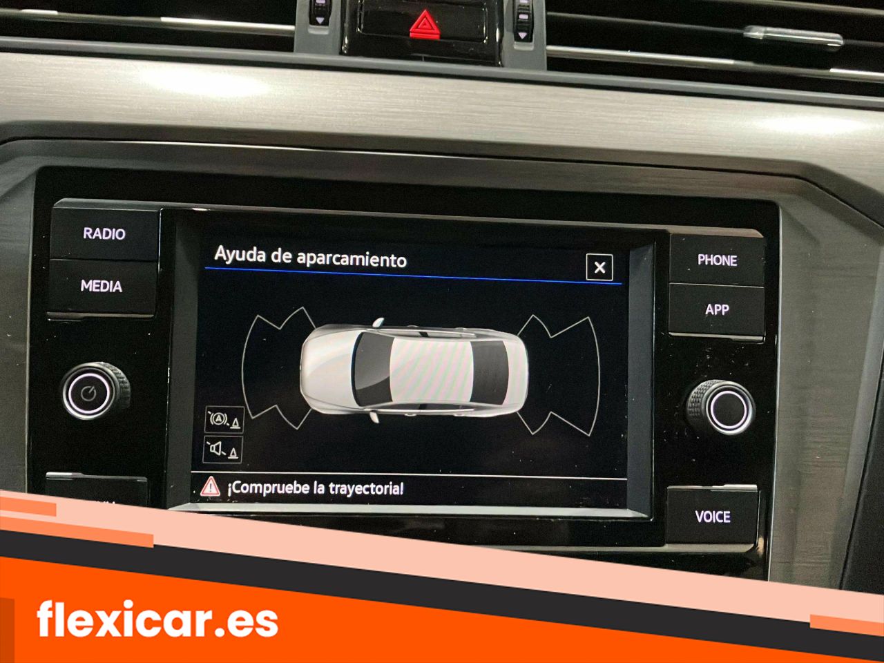 Foto Volkswagen Passat 19