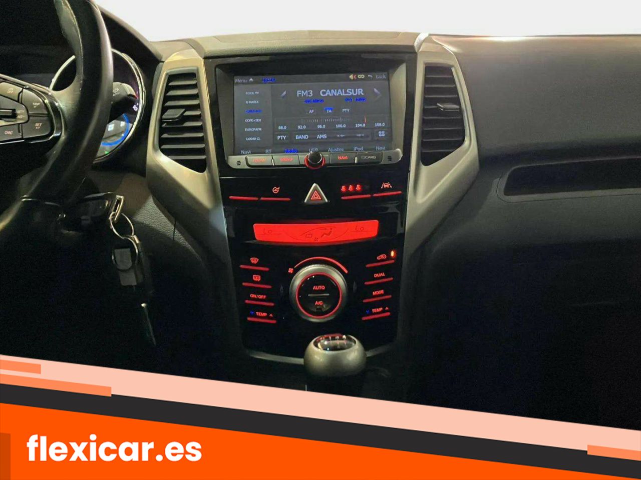 Foto SsangYong Tivoli 19