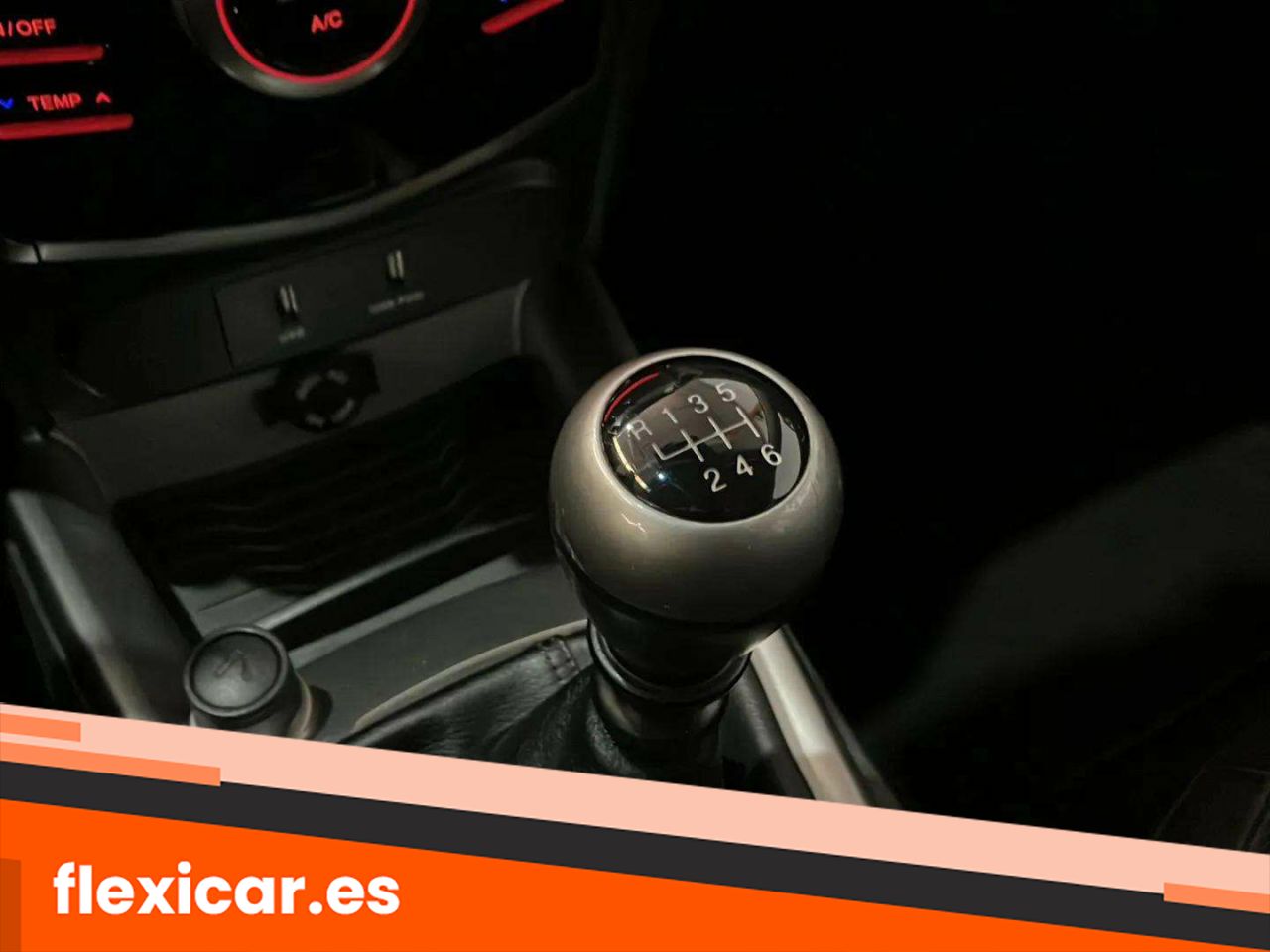 Foto SsangYong Tivoli 20