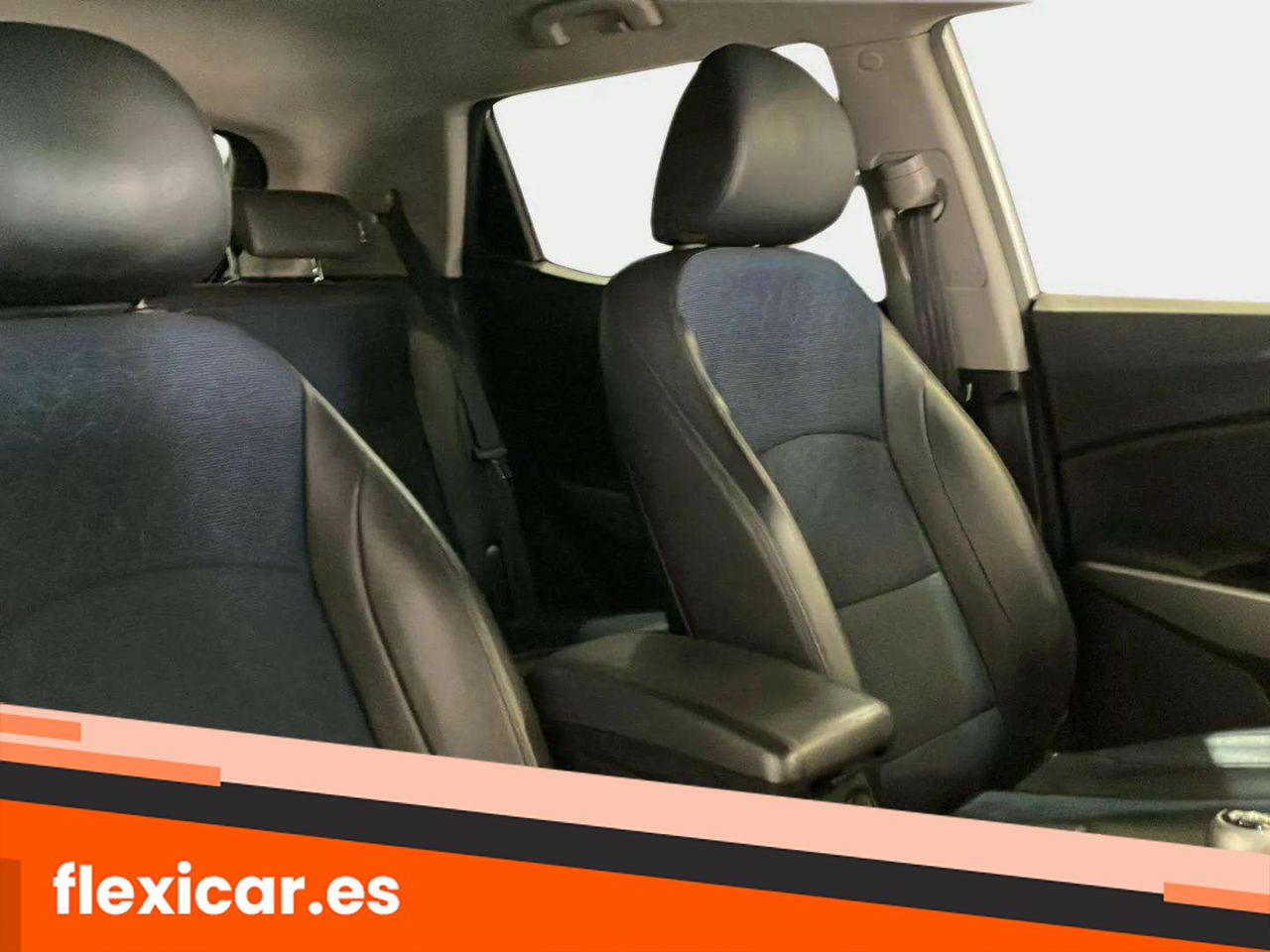 Foto SsangYong Tivoli 22