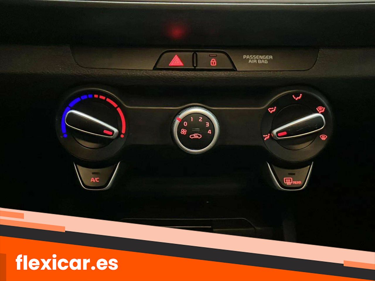 Foto Kia Stonic 19
