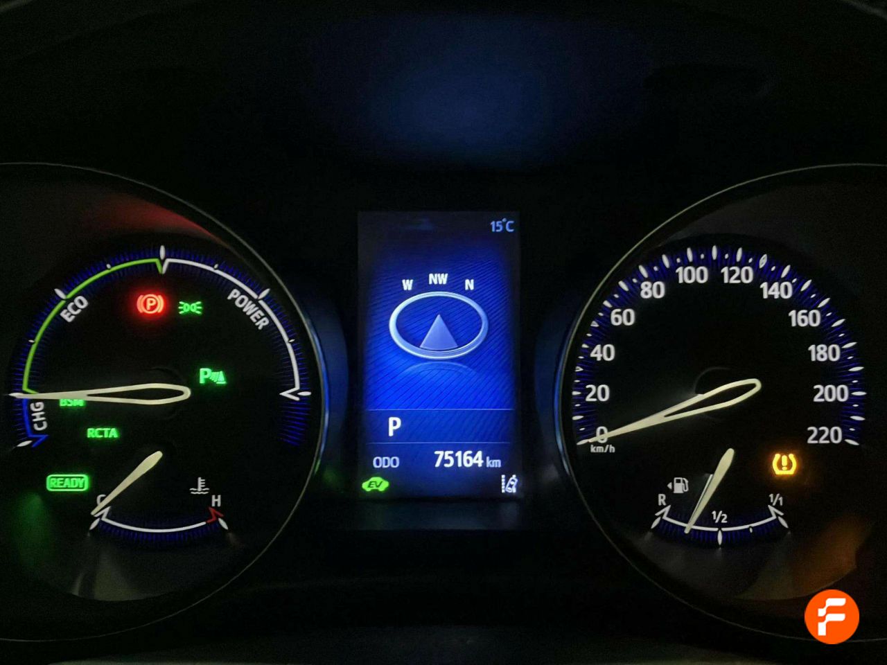 Foto Toyota C-HR 15