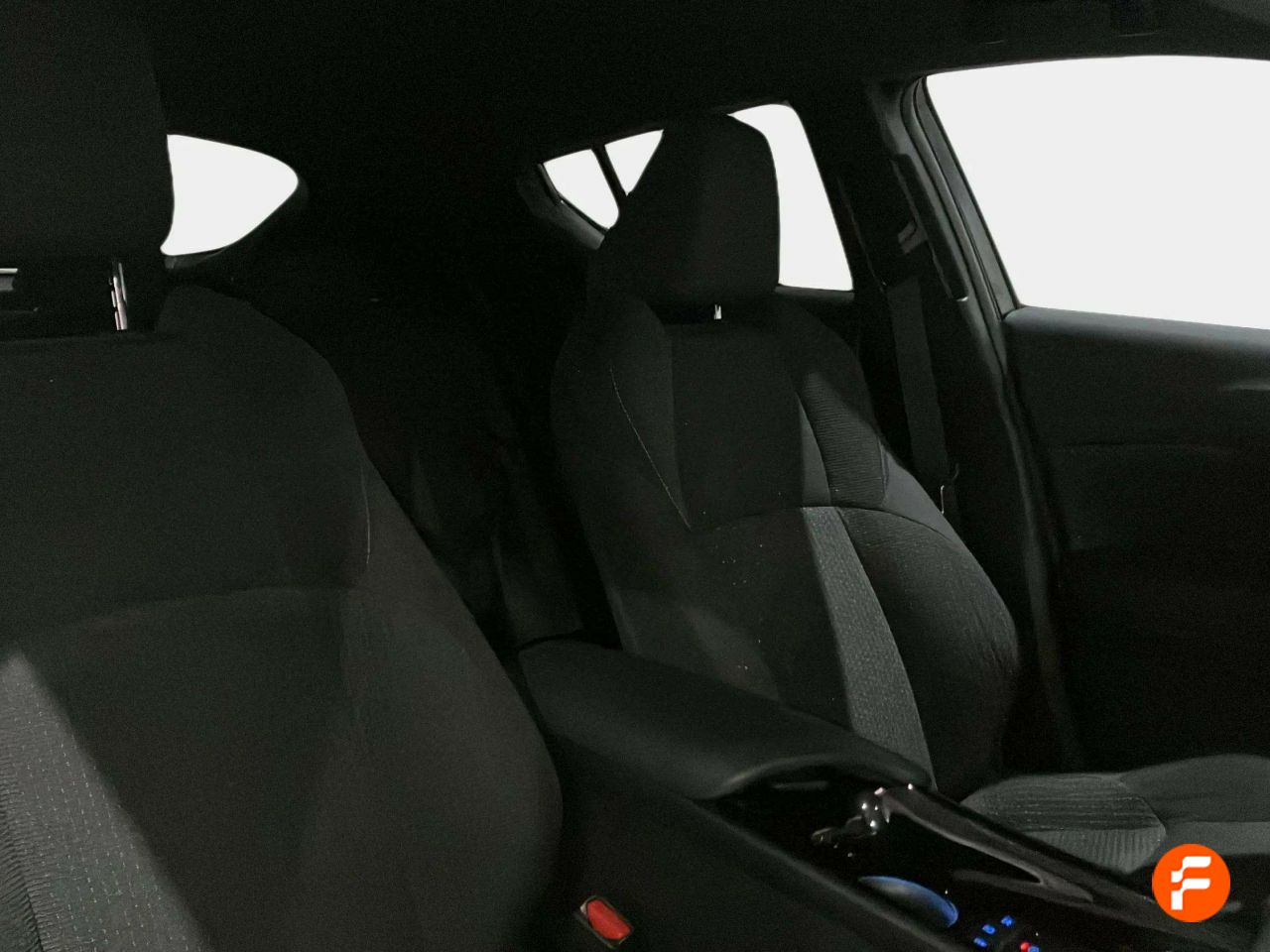 Foto Toyota C-HR 22