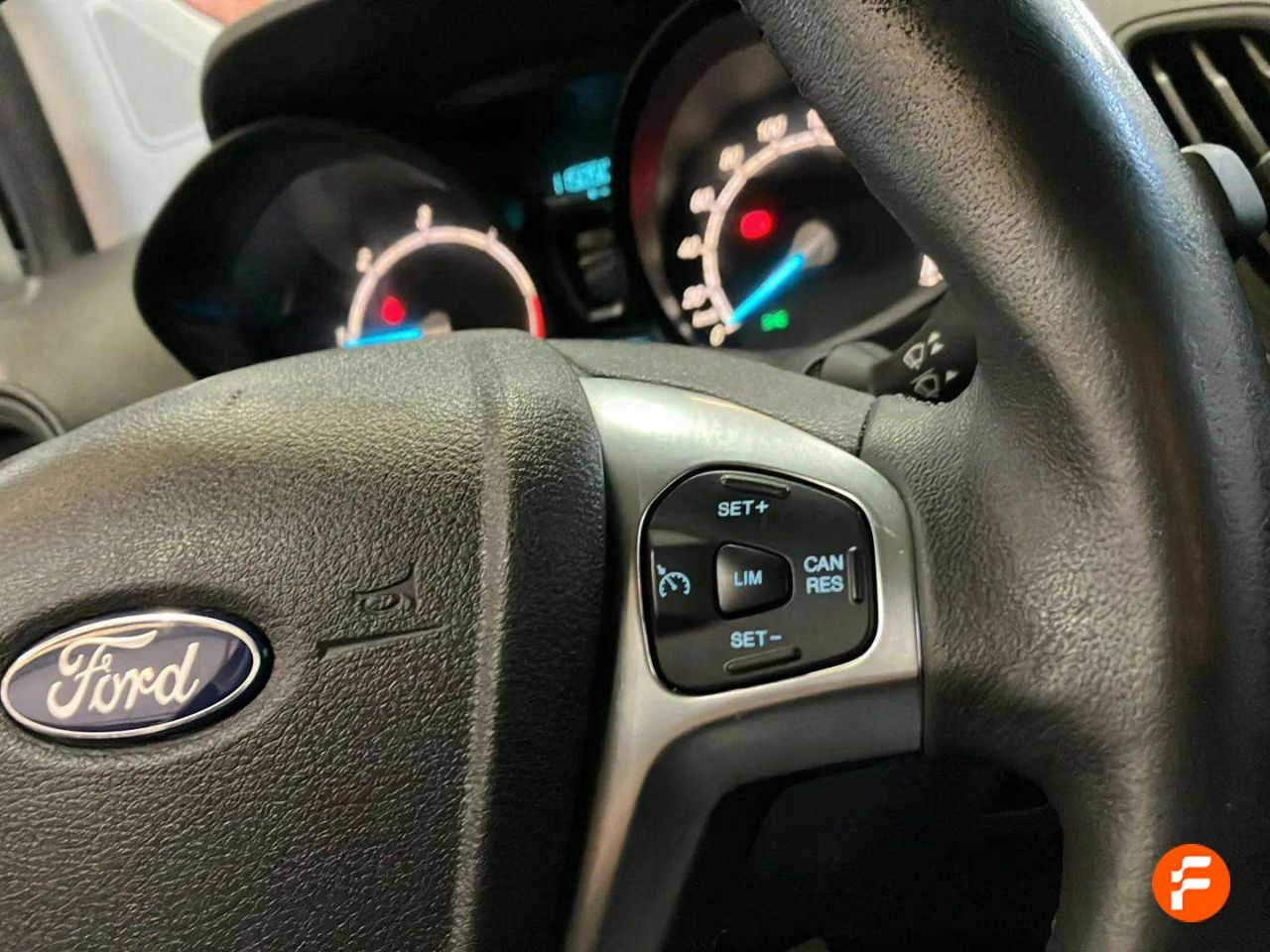 Foto Ford Tourneo Courier 16