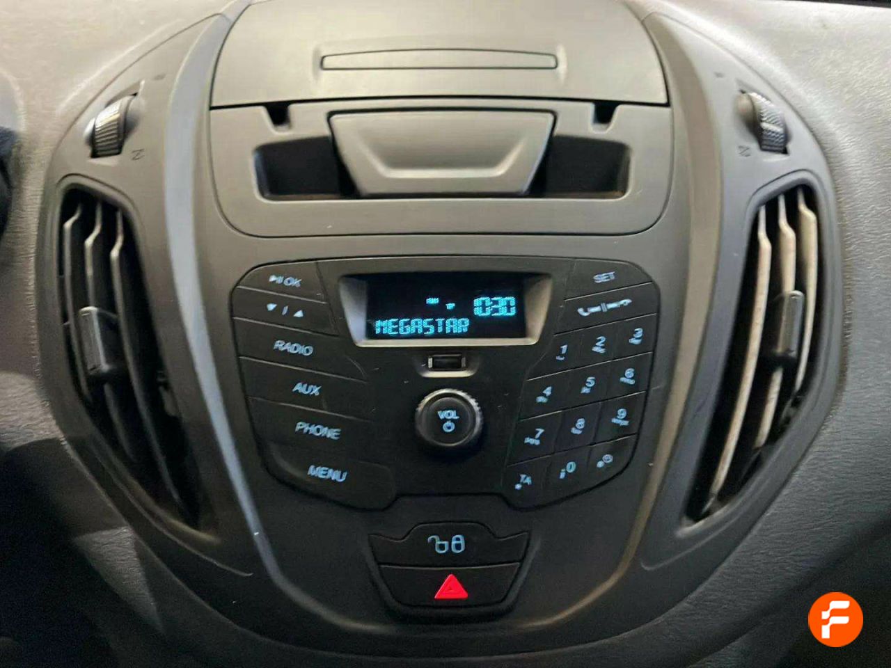 Foto Ford Tourneo Courier 17