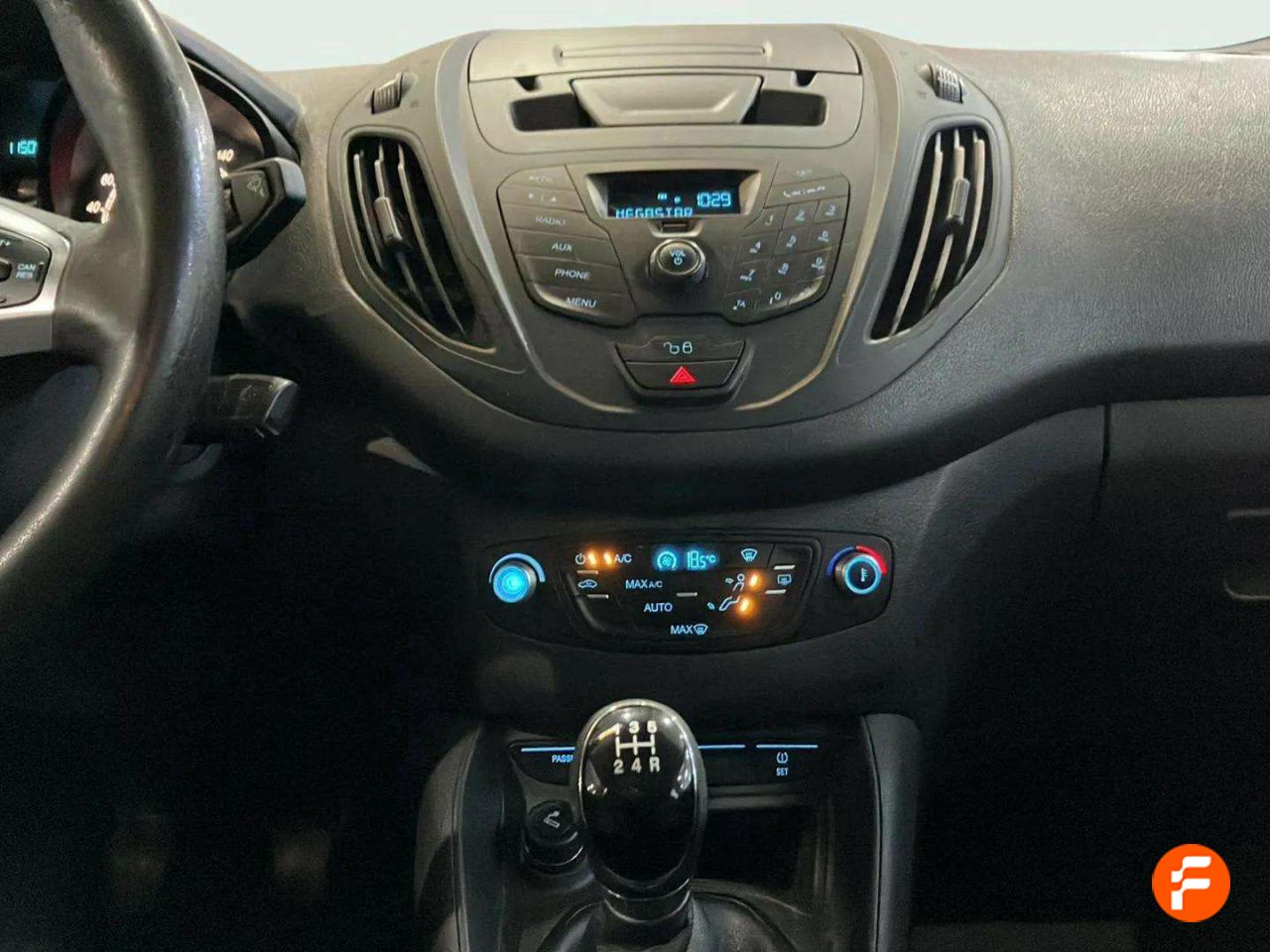 Foto Ford Tourneo Courier 18
