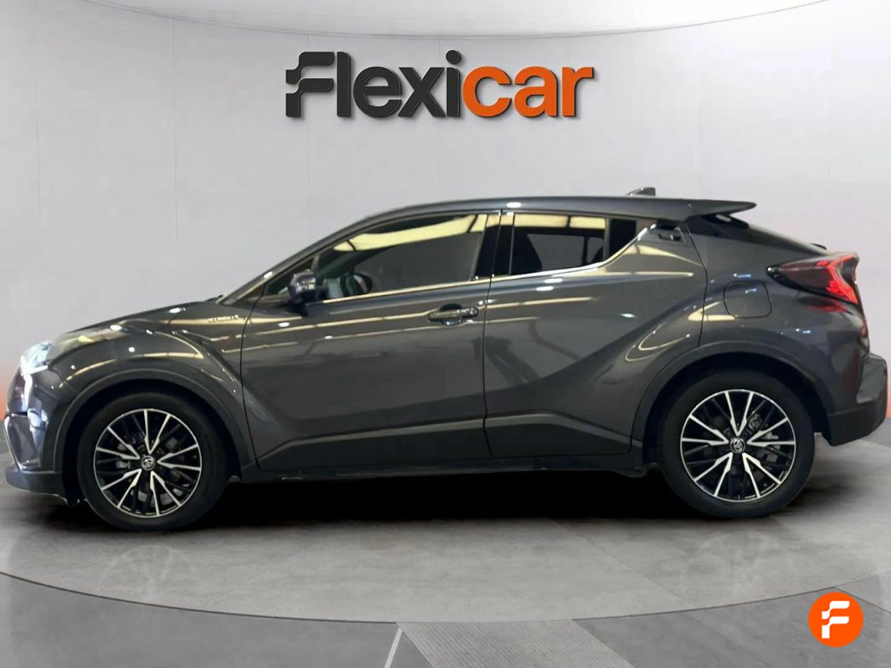 Foto Toyota C-HR 4