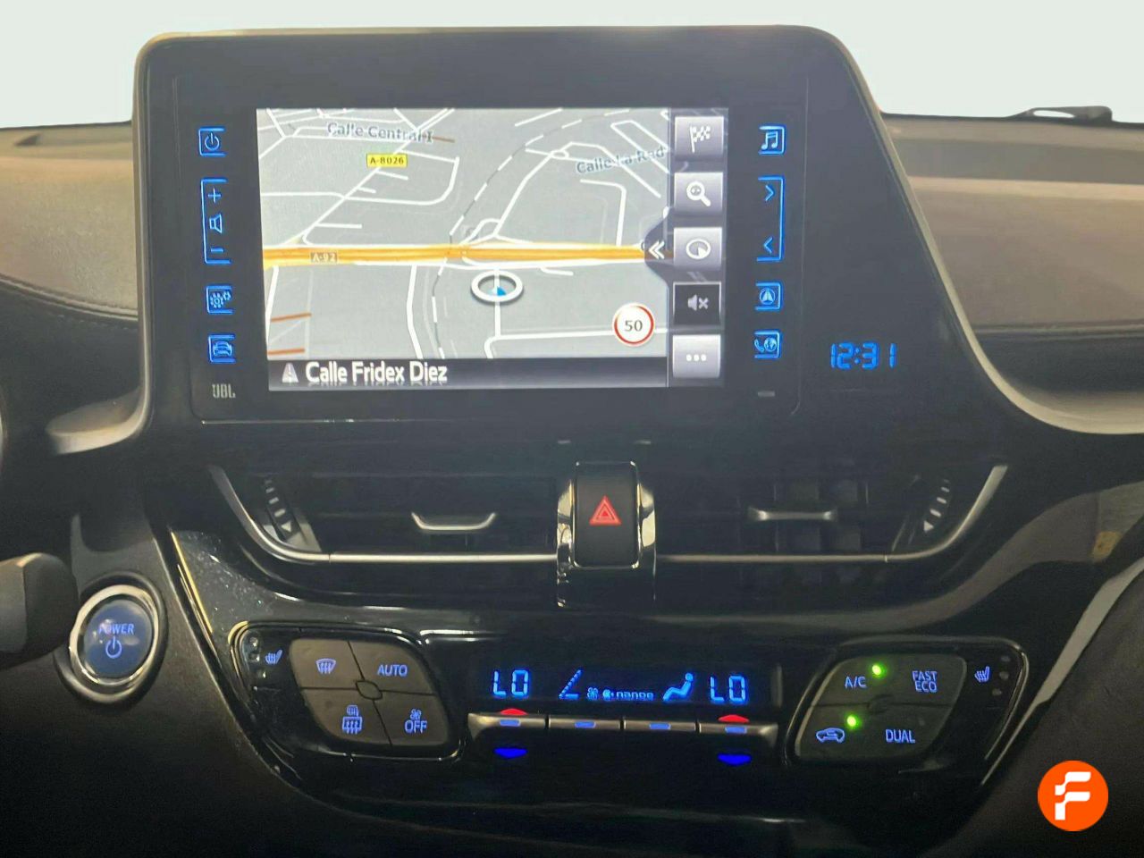 Foto Toyota C-HR 19