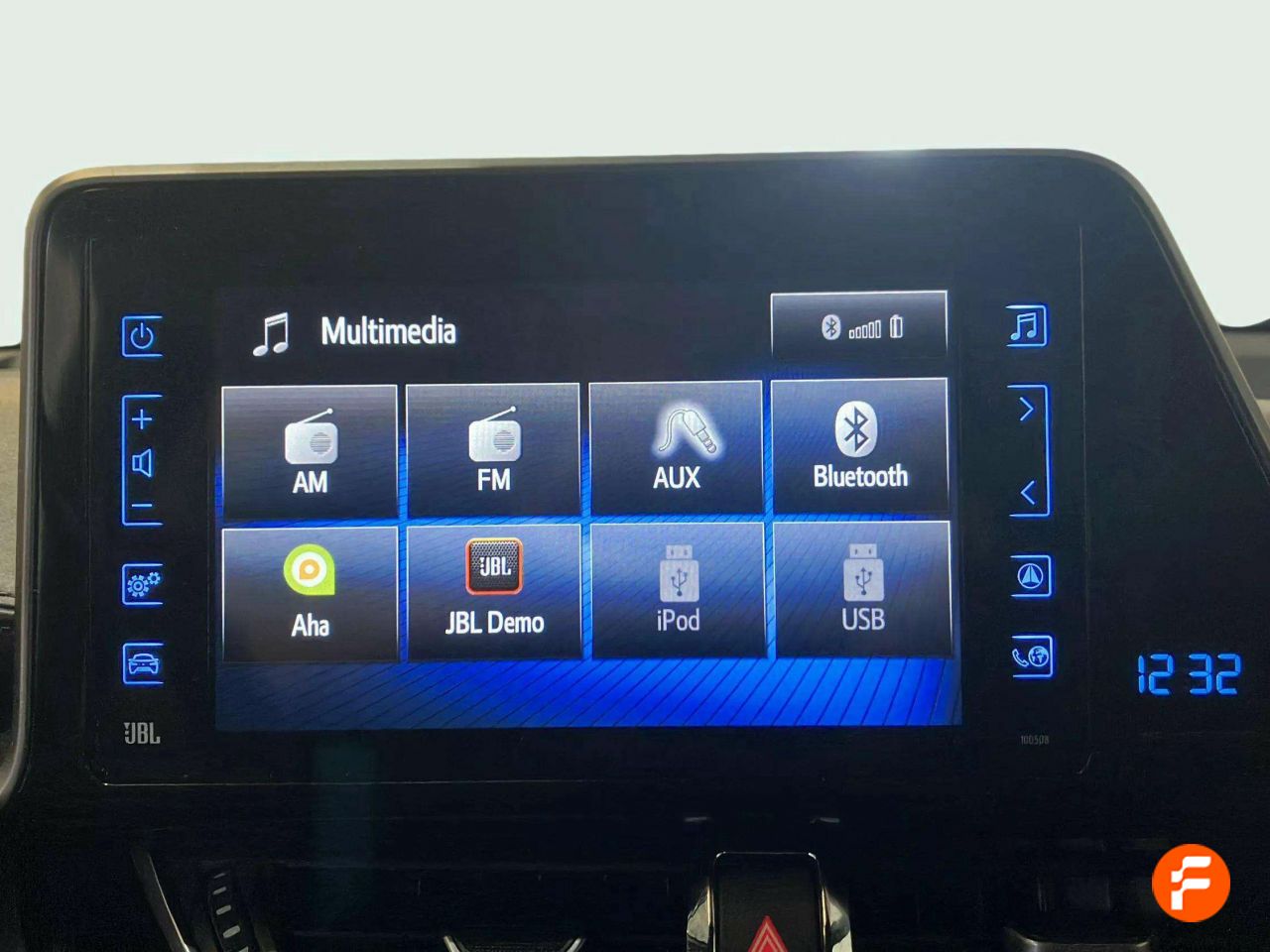 Foto Toyota C-HR 20
