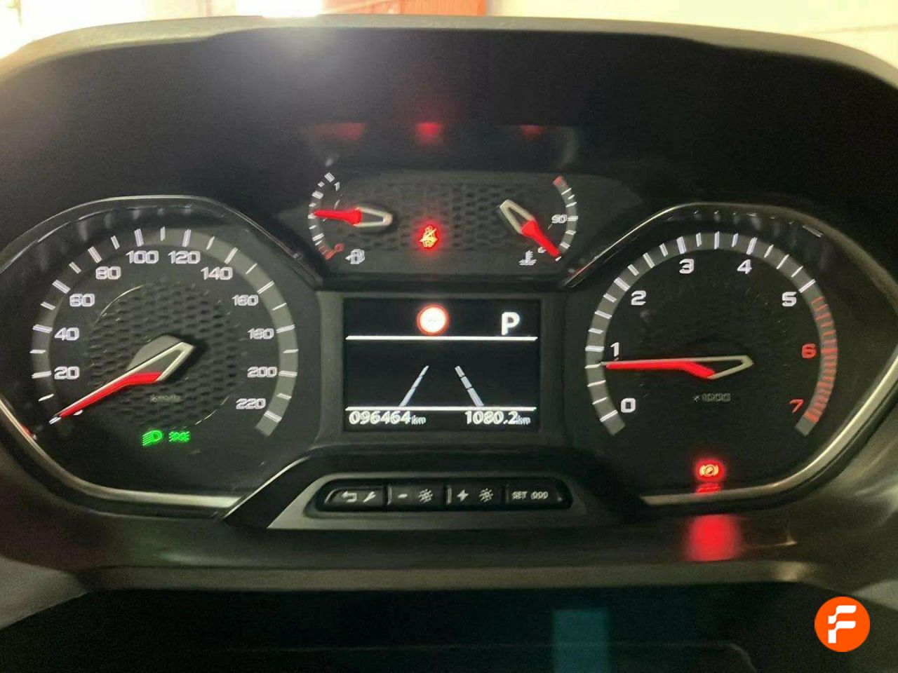 Foto Peugeot Rifter 14