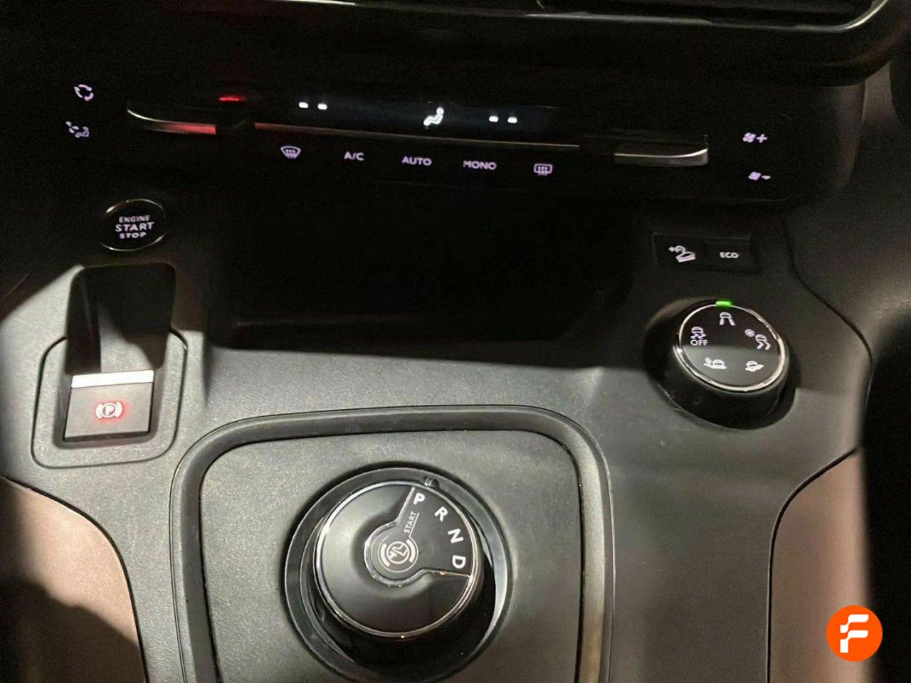 Foto Peugeot Rifter 20