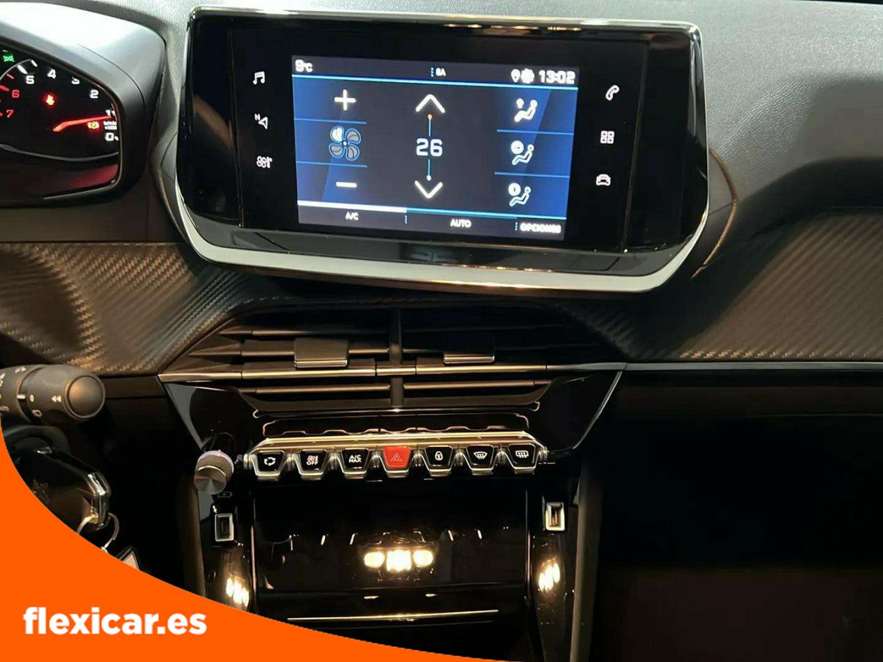 Foto Peugeot 208 16