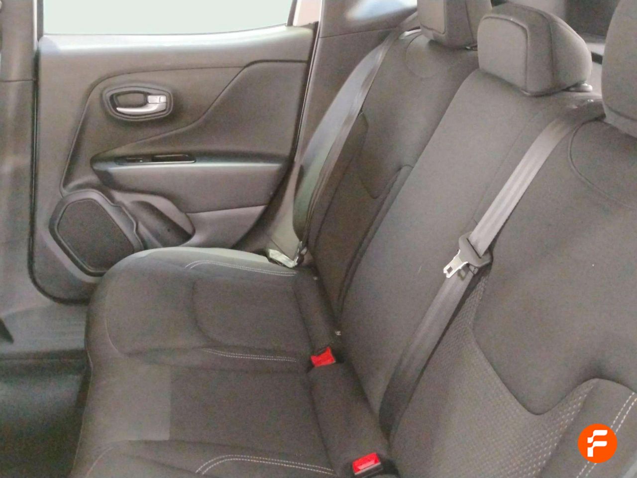 Foto Jeep Renegade 14