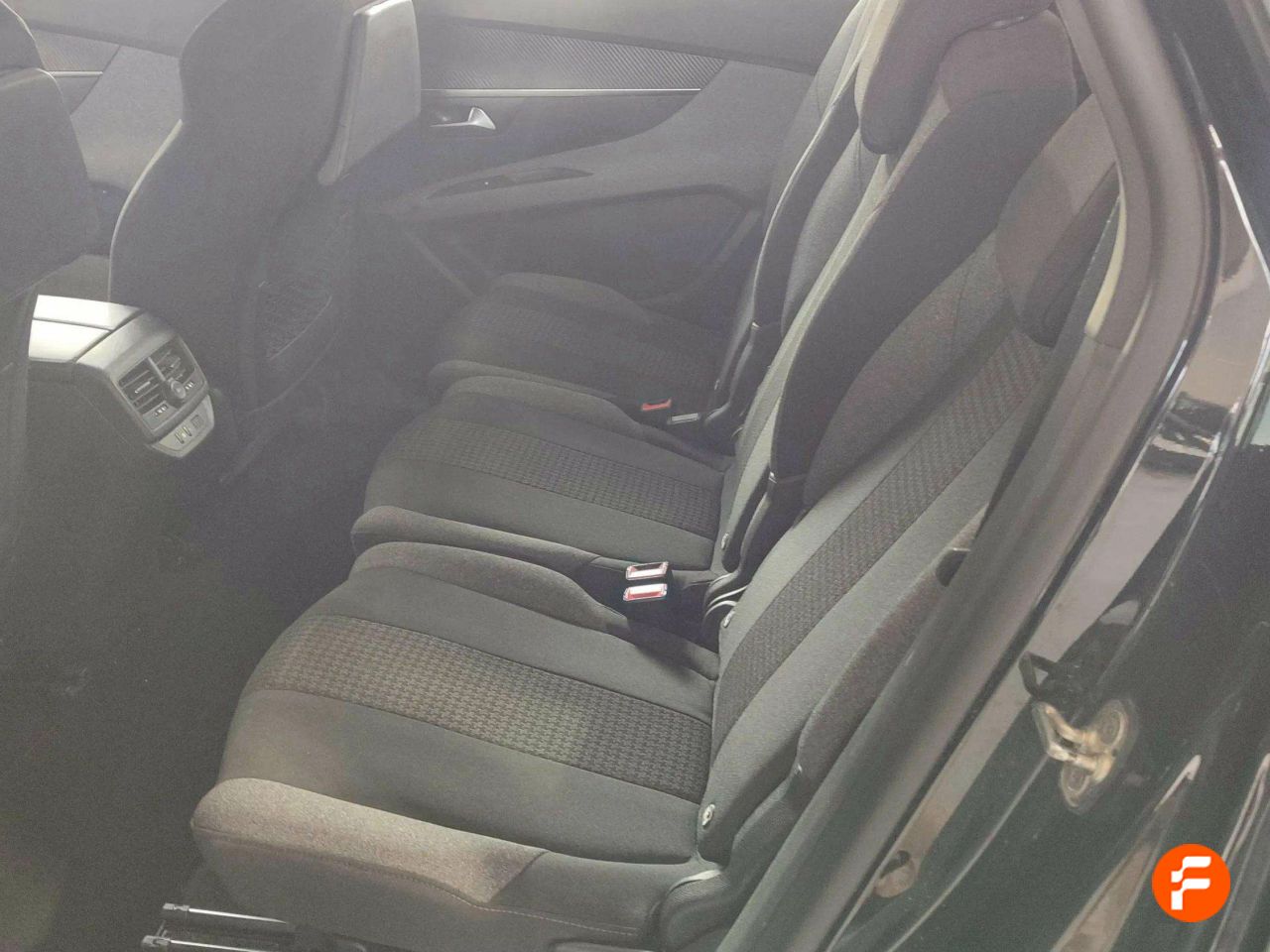 Foto Peugeot 5008 16