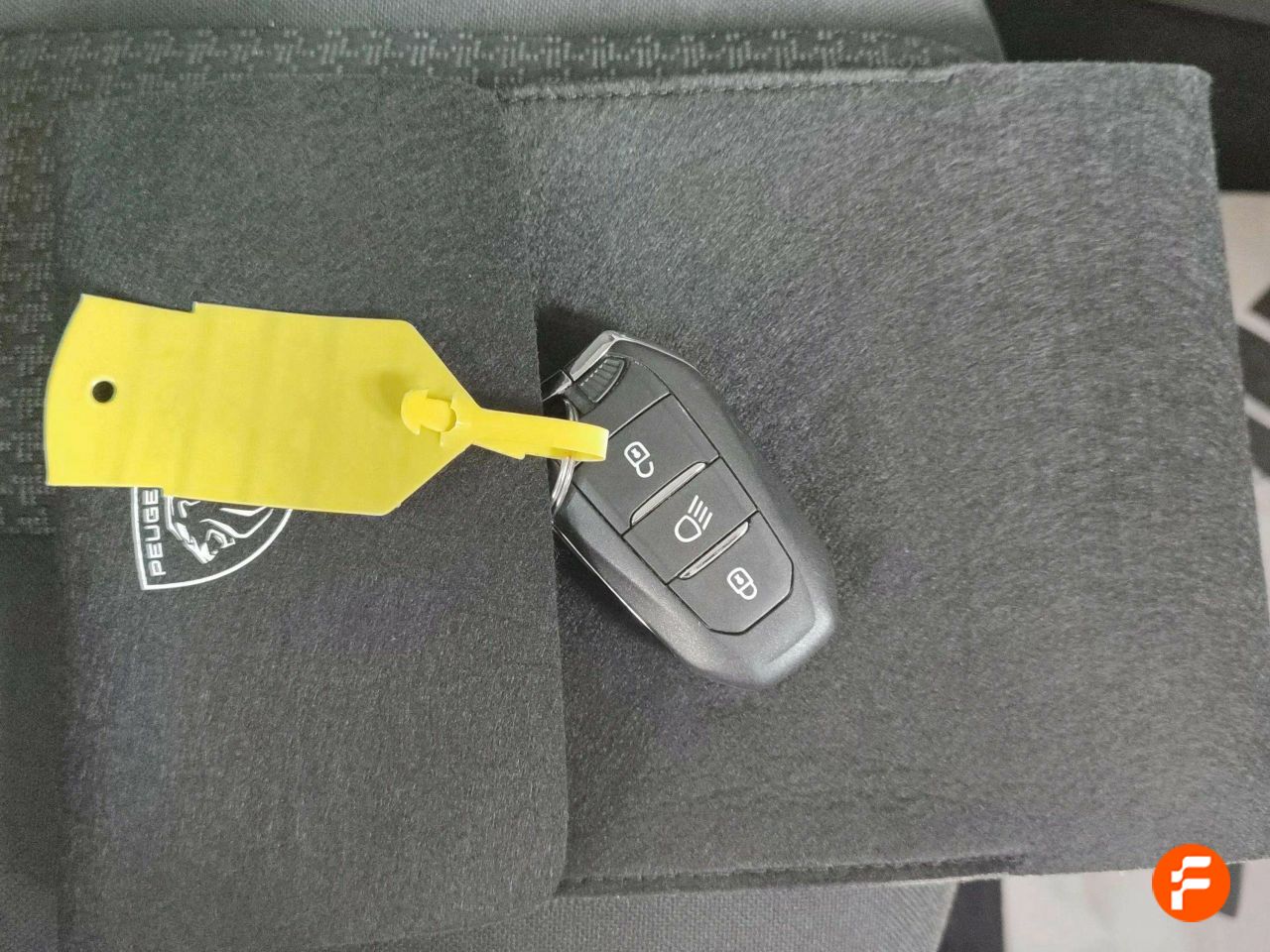 Foto Peugeot 5008 20