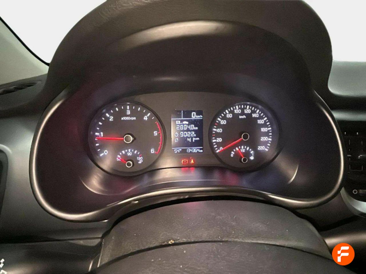 Foto Kia Stonic 10