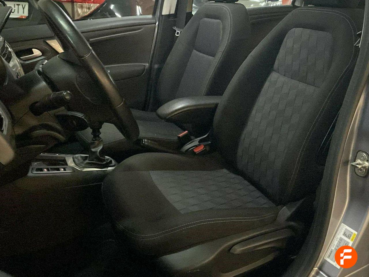 Foto Citroën C-Elysèe 15