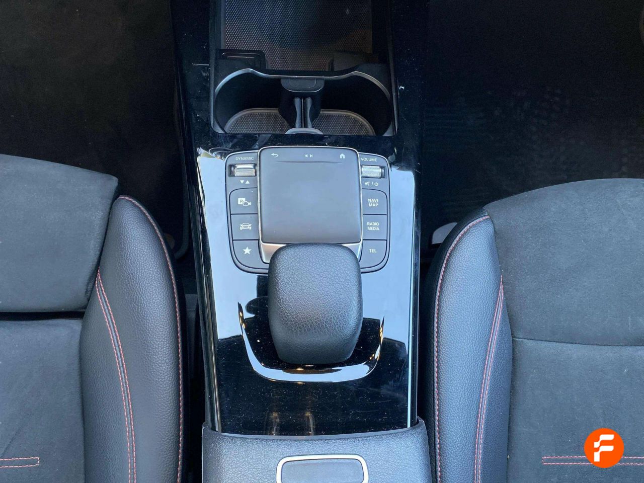 Foto Mercedes-Benz Clase CLA 20