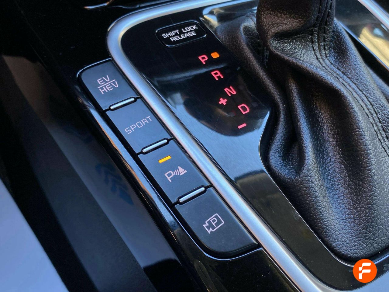 Foto Kia XCeed 17