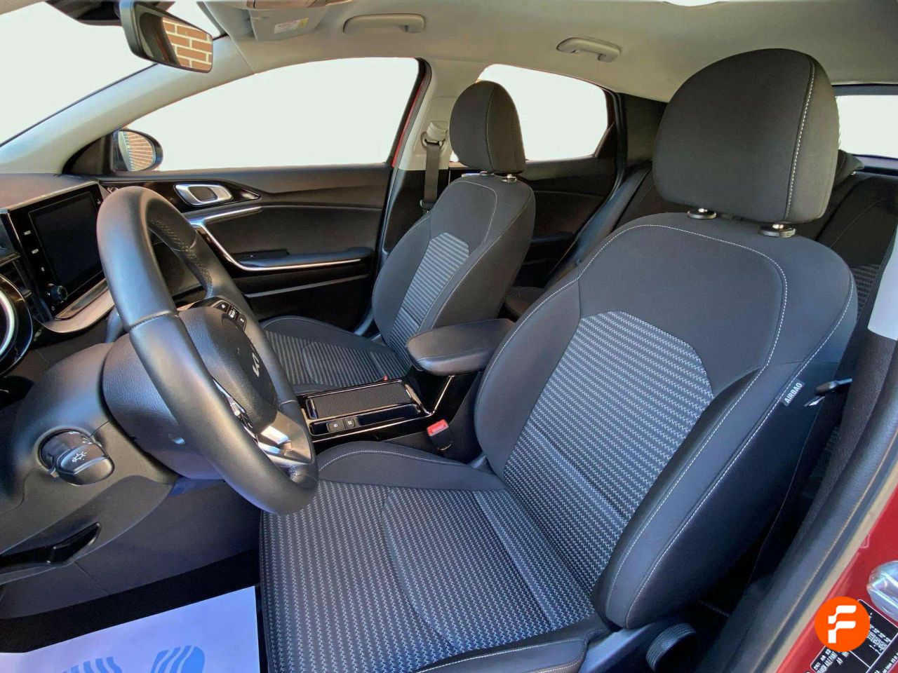 Foto Kia XCeed 26