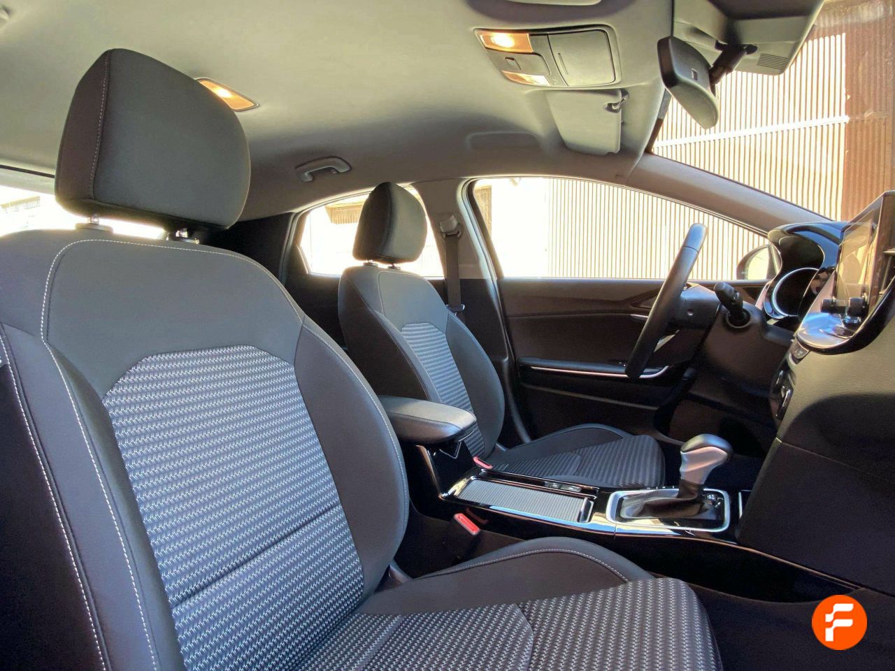 Foto Kia XCeed 28