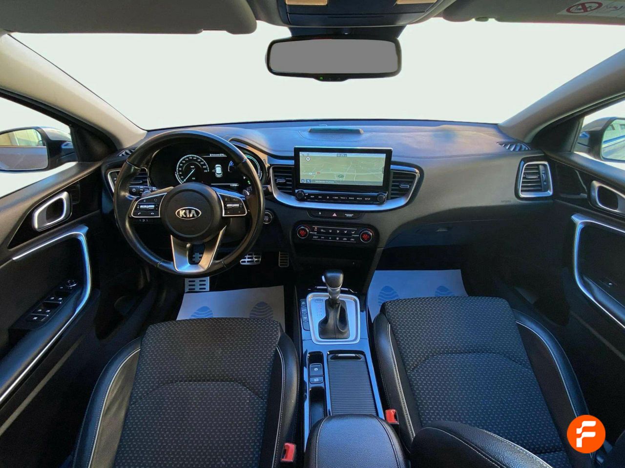Foto Kia XCeed 10