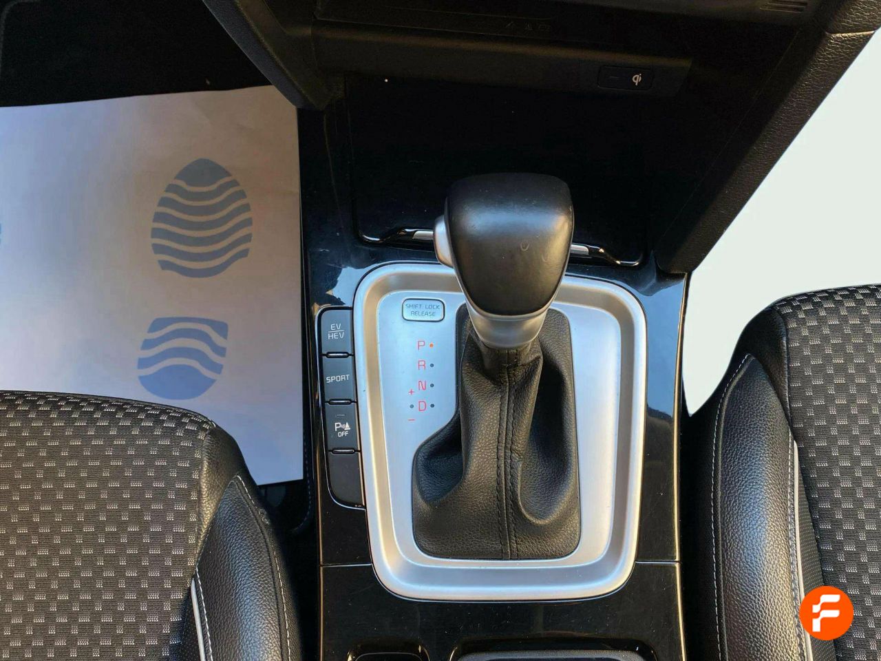 Foto Kia XCeed 16