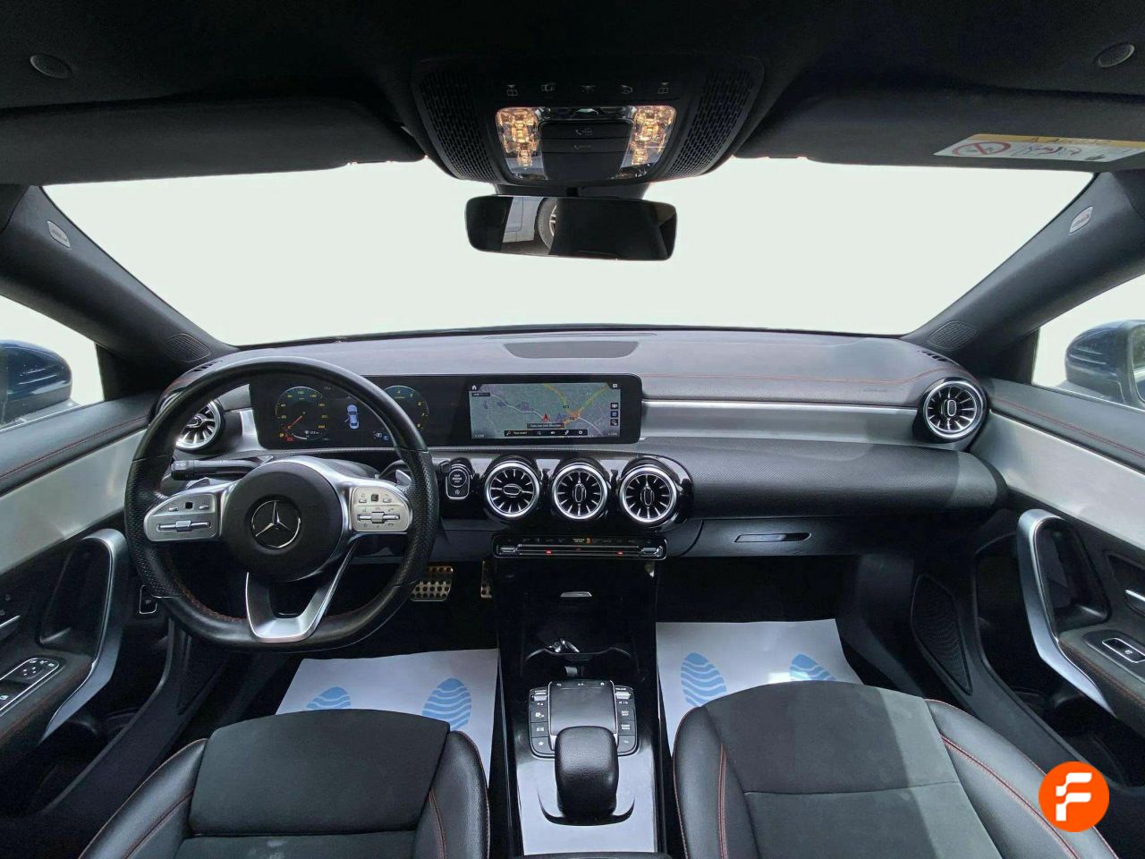 Foto Mercedes-Benz Clase CLA 10