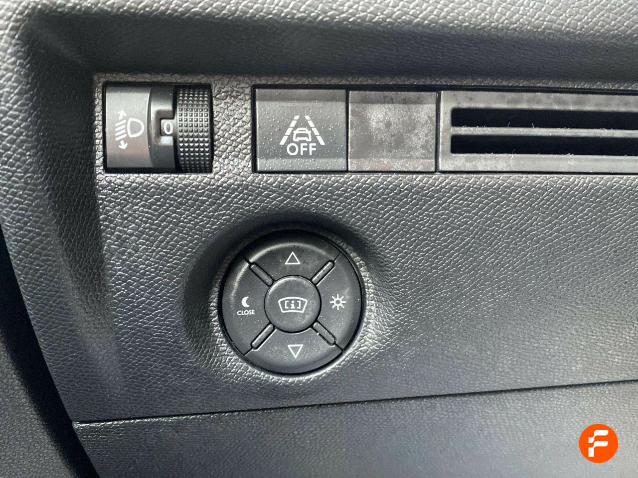 Foto Citroën C4 18