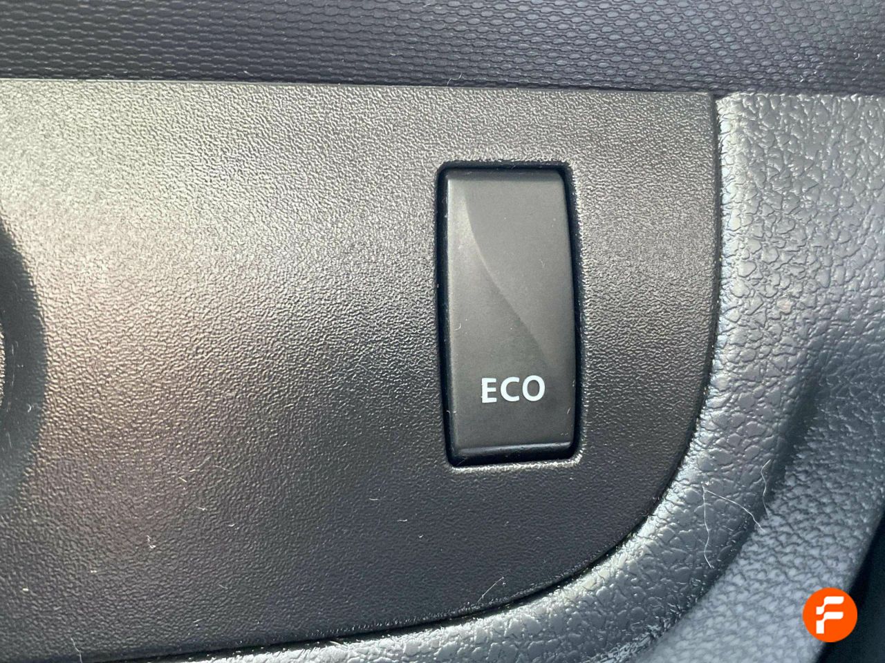 Foto Dacia Sandero 14
