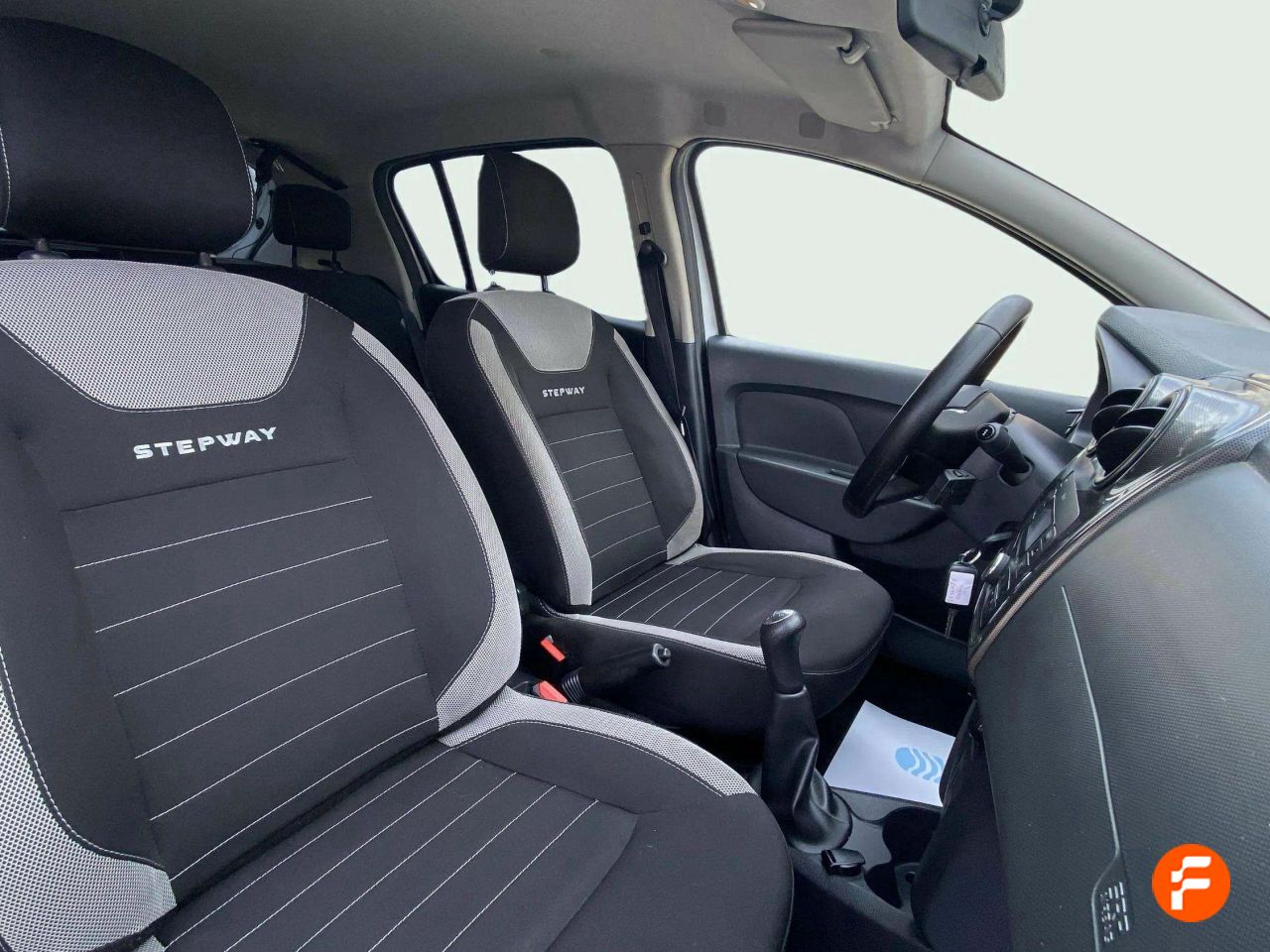 Foto Dacia Sandero 20