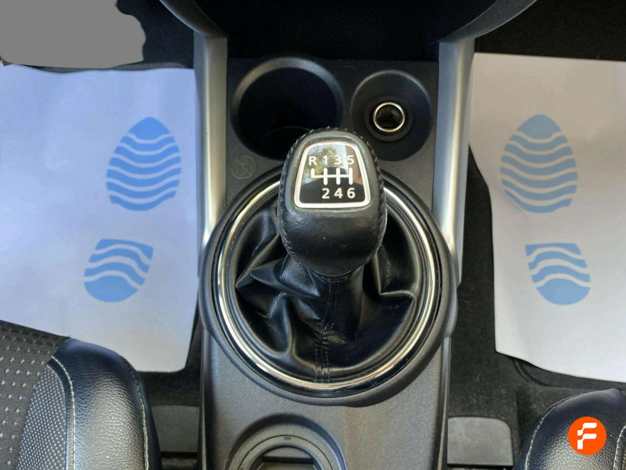 Foto Citroën C4 Aircross 16