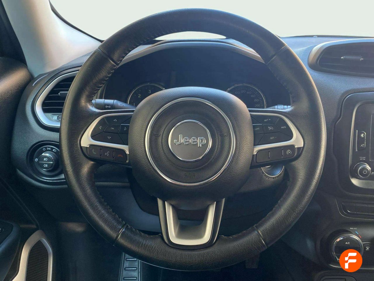 Foto Jeep Renegade 11
