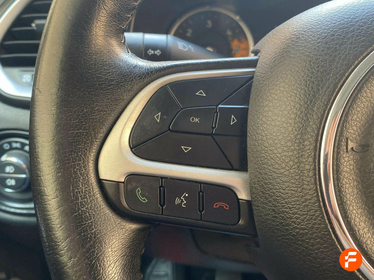 Foto Jeep Renegade 12