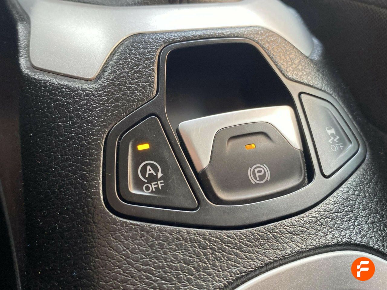 Foto Jeep Renegade 19