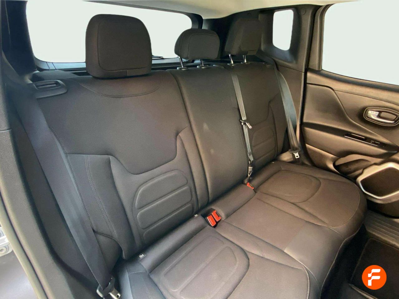 Foto Jeep Renegade 25
