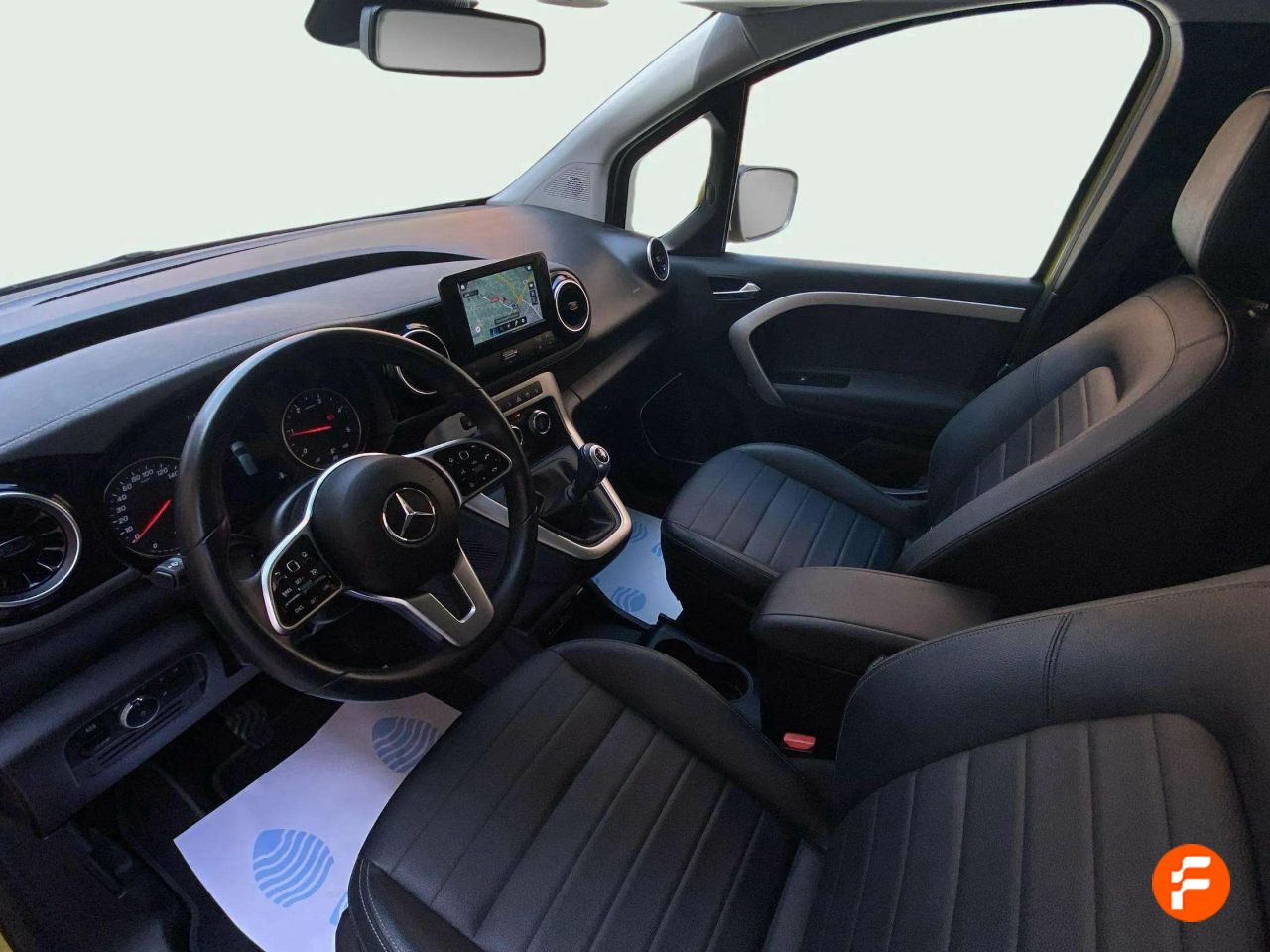 Foto Mercedes-Benz Clase T 27