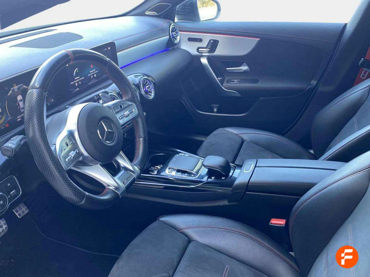 Foto Mercedes-Benz Clase CLA 17