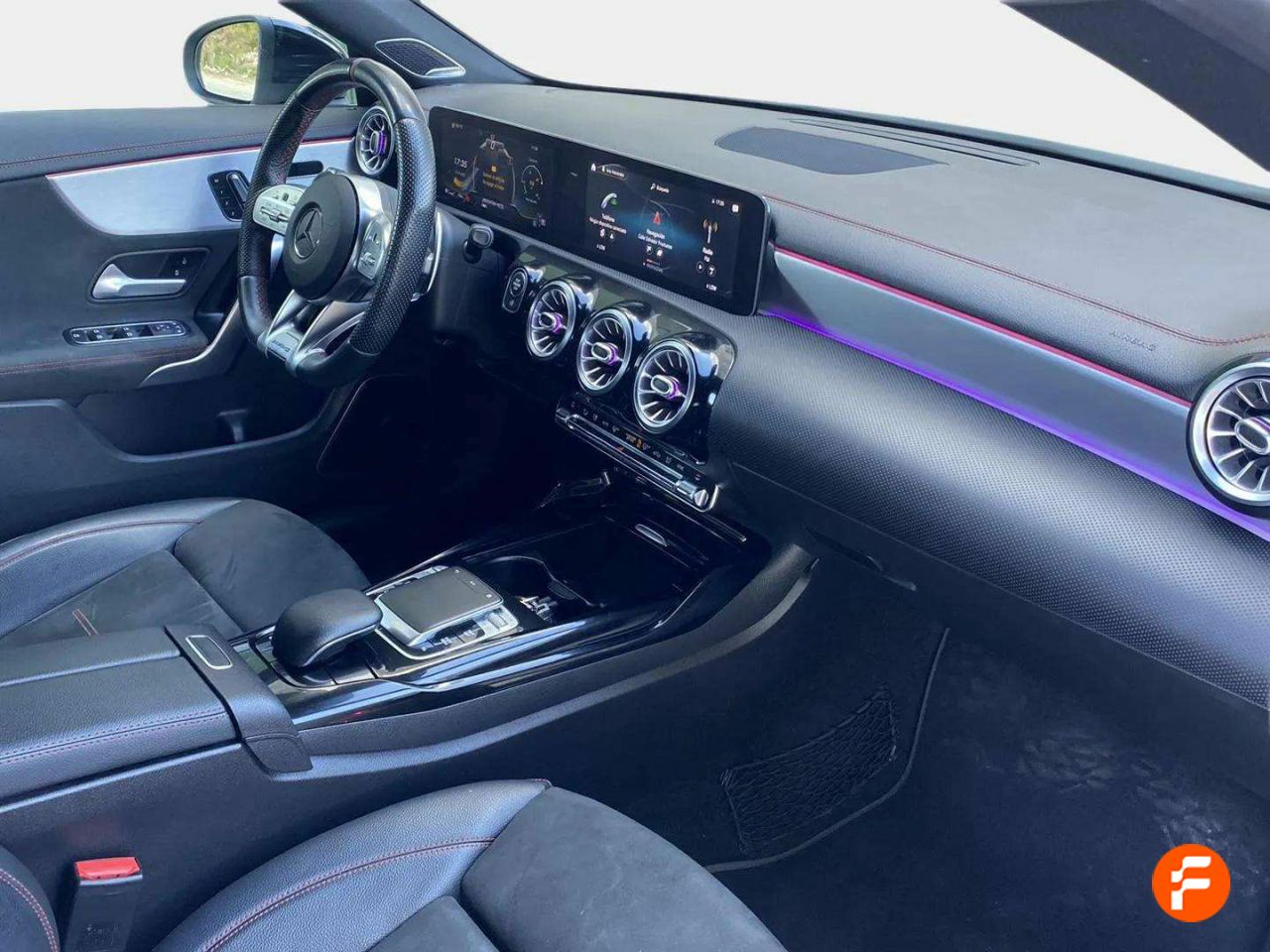 Foto Mercedes-Benz Clase CLA 18
