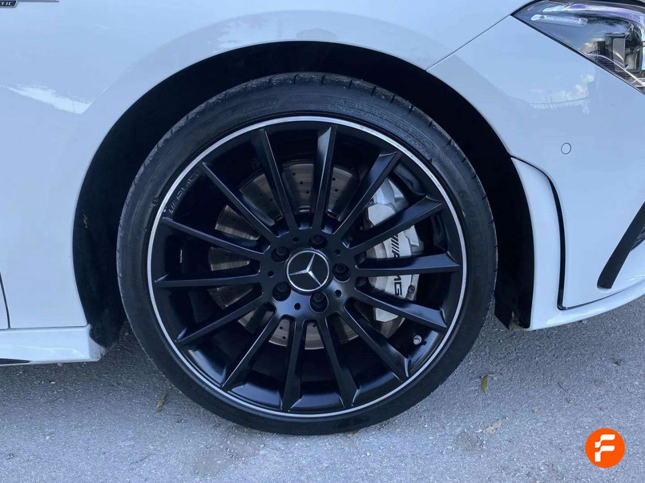 Foto Mercedes-Benz Clase CLA 42