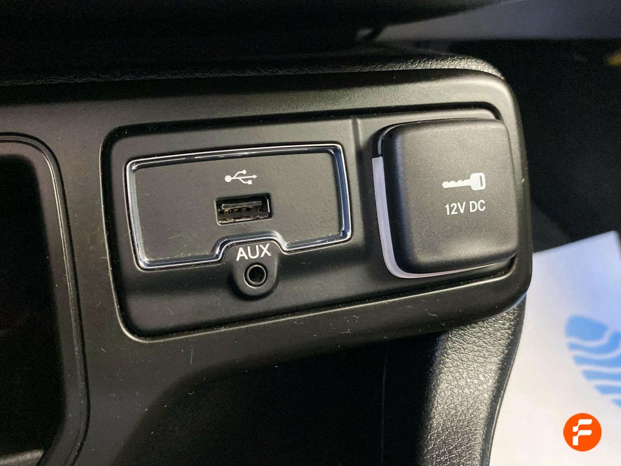 Foto Jeep Renegade 18