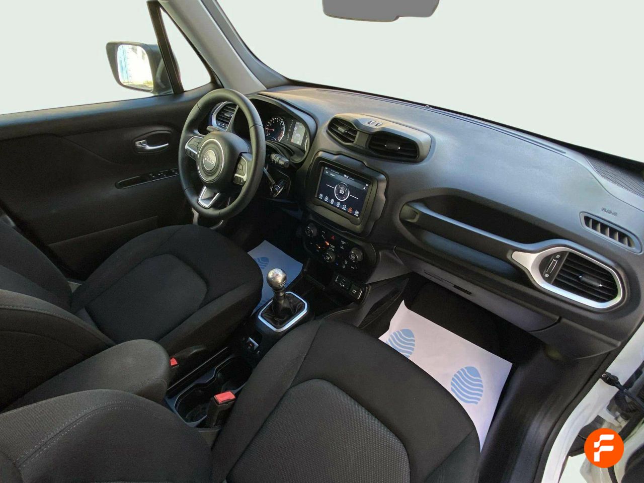 Foto Jeep Renegade 27