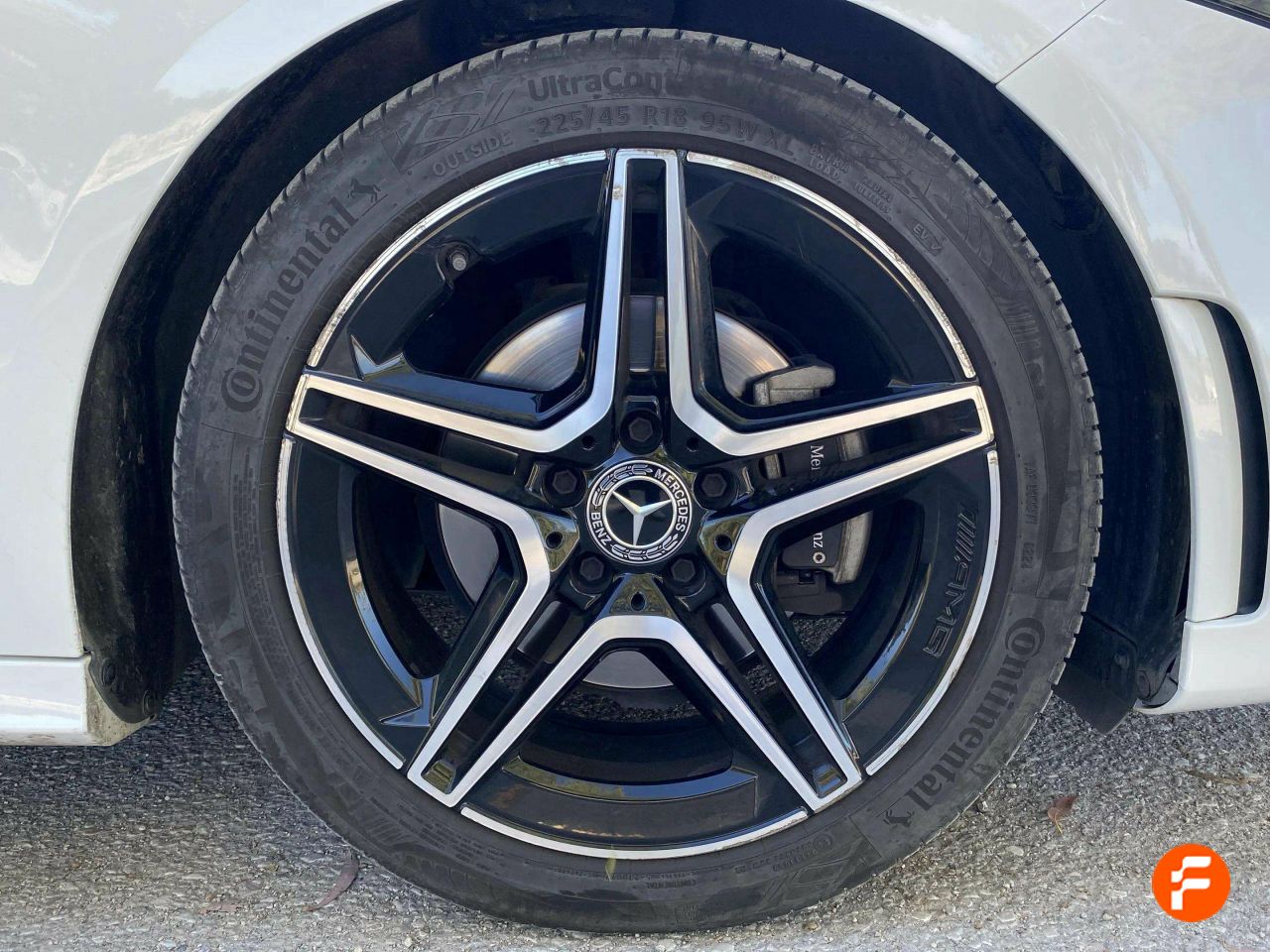 Foto Mercedes-Benz Clase A 37