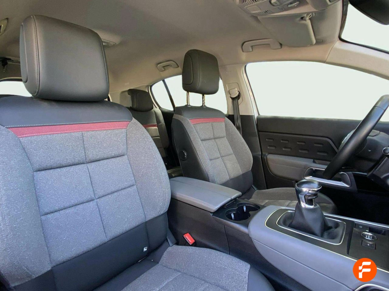 Foto Citroën C5 Aircross 23