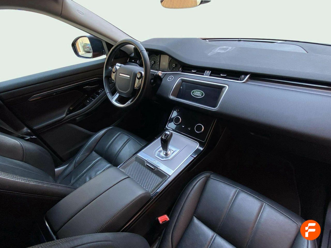 Foto Land-Rover Range Rover Evoque 24